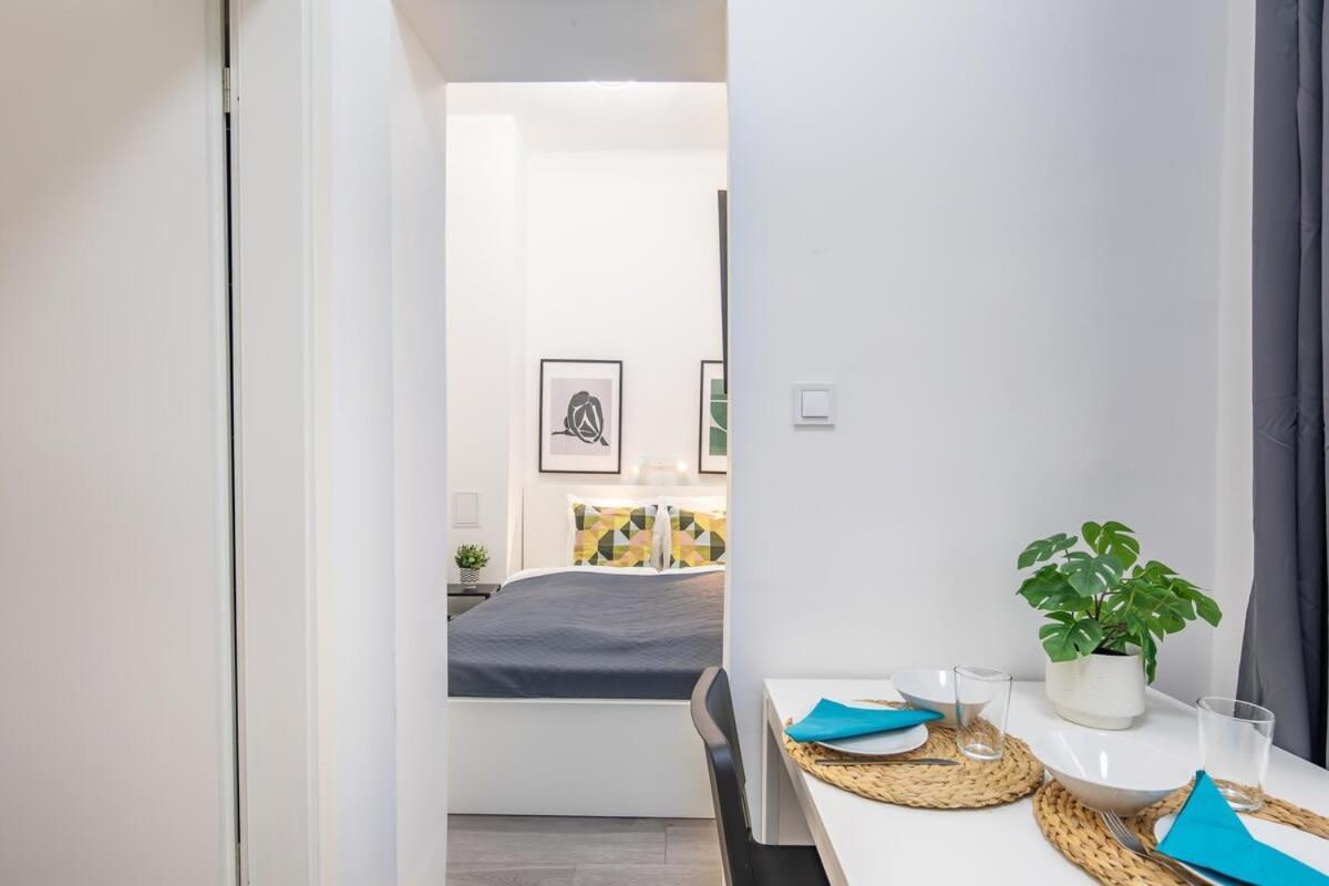 Ultra Central Mini Studio Budapest Luaran gambar
